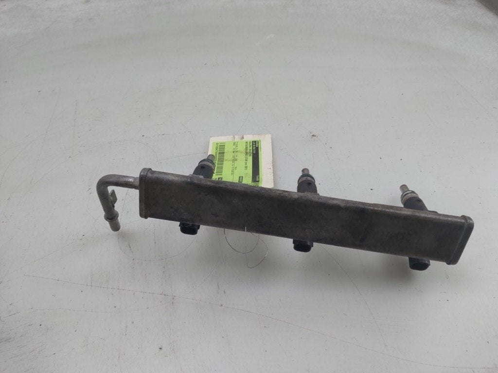RAMPE D'INJECTION Mitsubishi Space Star (A0) (|1465A660|), Info@mitsubishi-motors.de, MITSUBISHI, Utilisé, Mitsubishi
