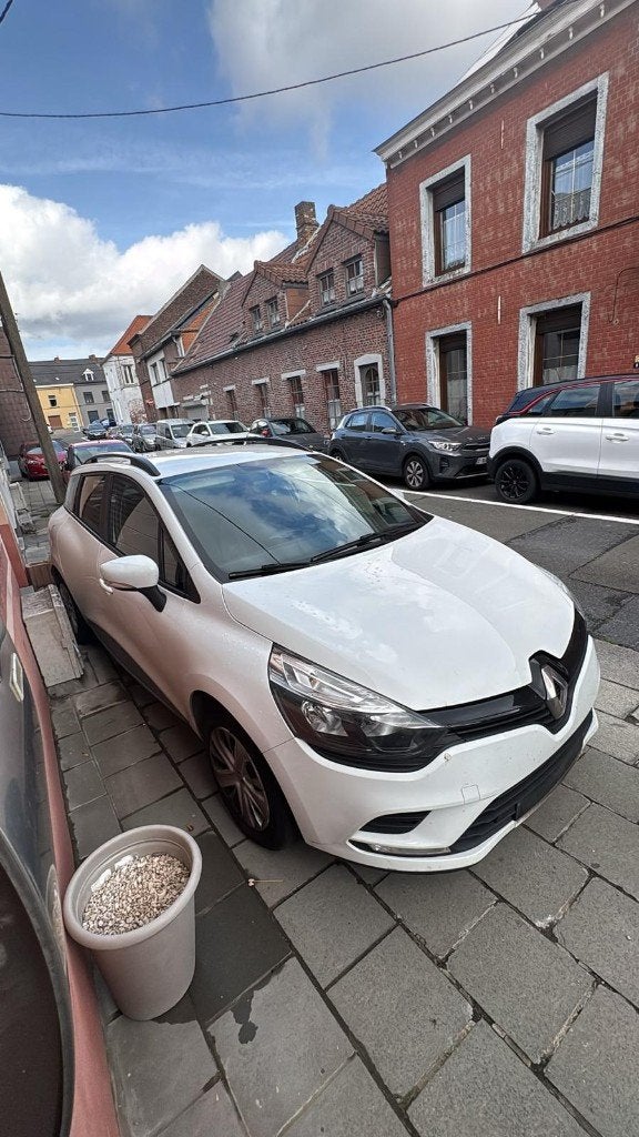 RENAULT CLIO BREAK 2018, Autos : Divers, Break, Enlèvement, Essence, Renault
