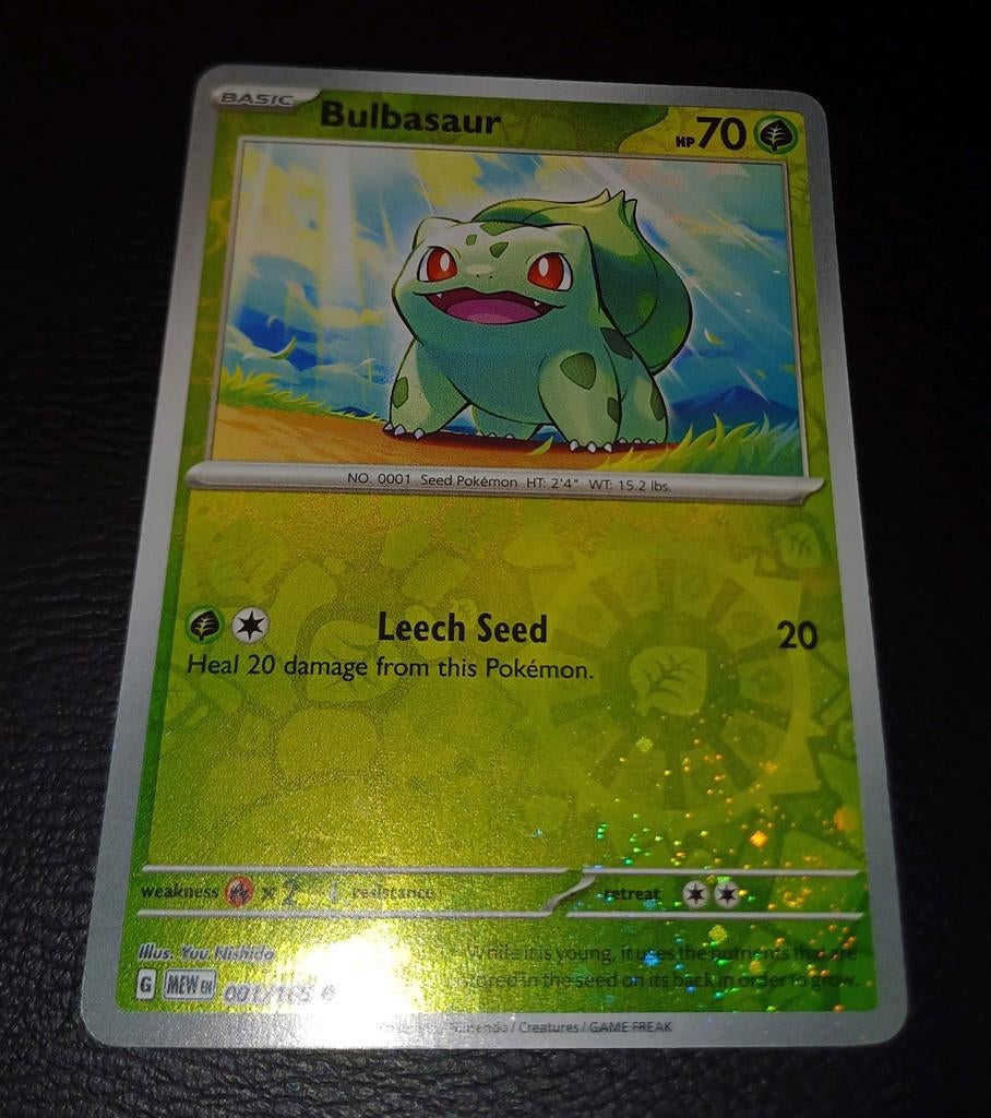 Modern Era: Bulbasaur 001/165 Cosmos Holo(+swirl)promokaart, Enlèvement ou Envoi