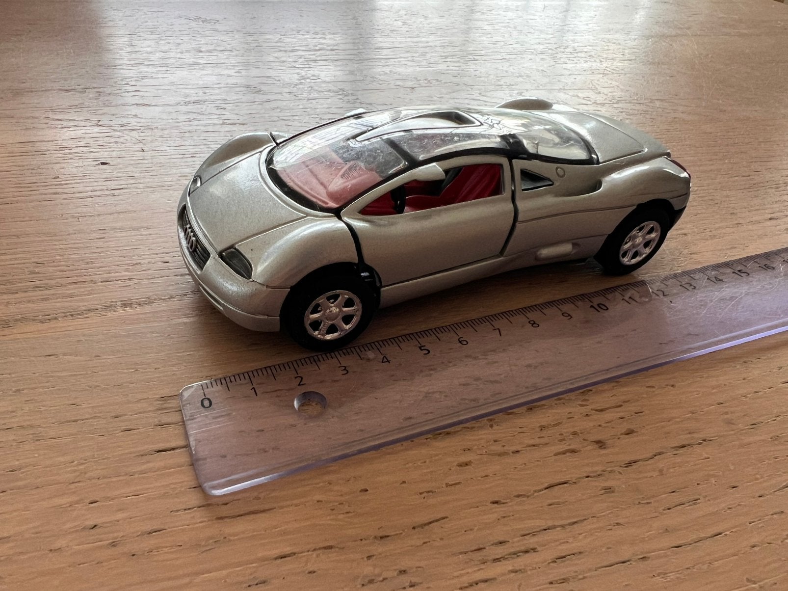 Audi Avus quattro, Ophalen of Verzenden, Zo goed als nieuw