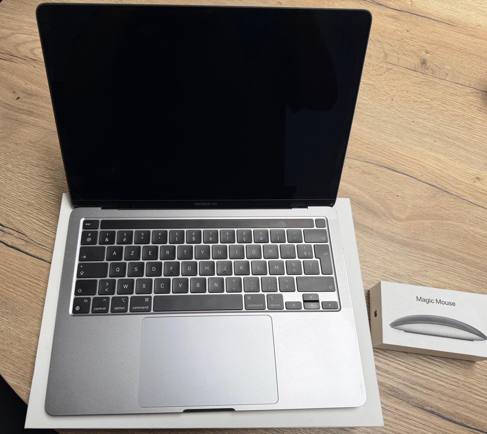 Apple macbook pro 2022 m2 chip 13.3”, Ophalen, 8 GB, 13 inch, 512 GB