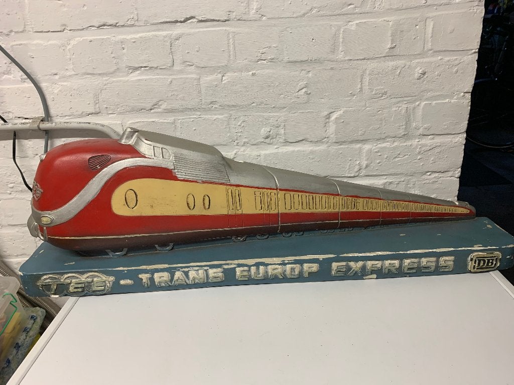 Reclamemodel TEE-trein, Ophalen