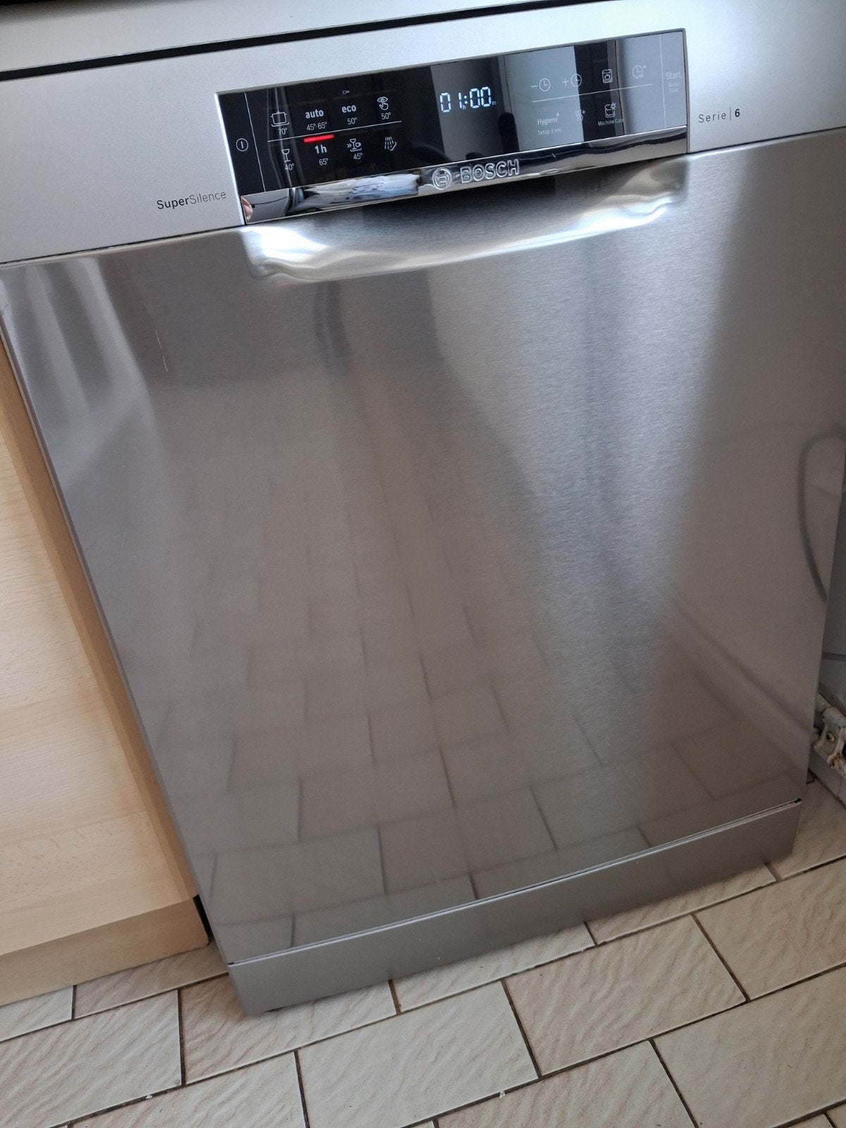 Lave vaisselle Bosh serie 6 supersilence en excellent état, Enlèvement