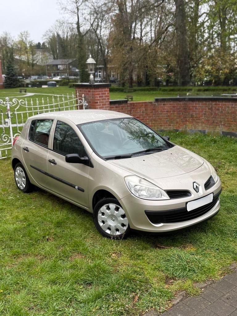 Renault Clio 3 1.2, Autos, Achat, Boîte manuelle, 5 portes, Particulier