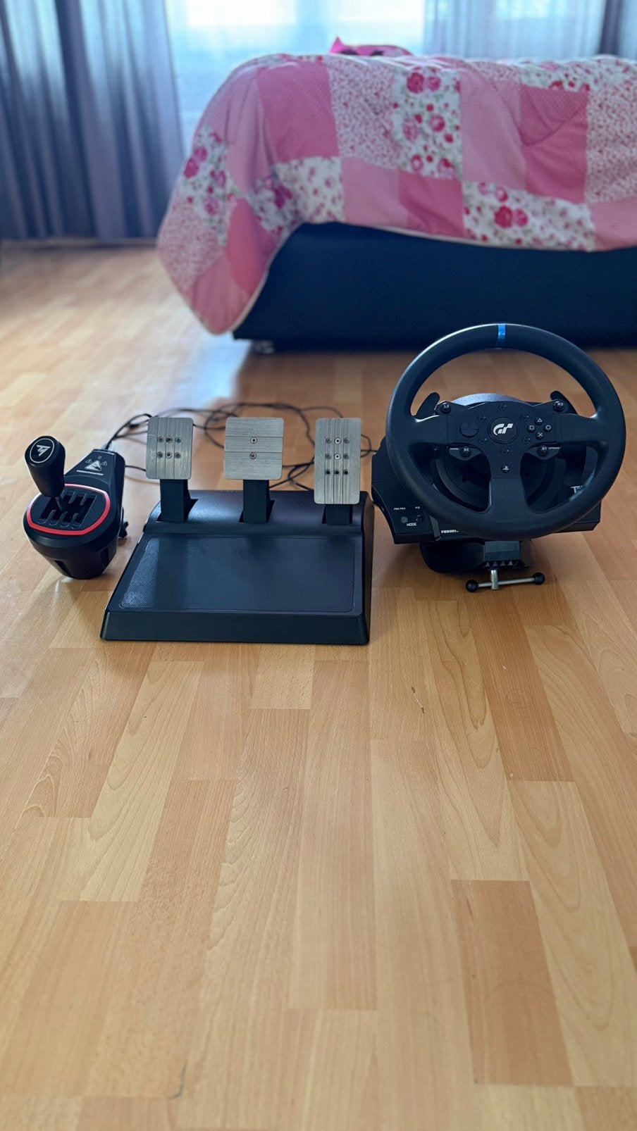 Thrustmaster T300 RS GT + Thrustmaster TH8s, Online, Comme neuf, Enlèvement, Simulation