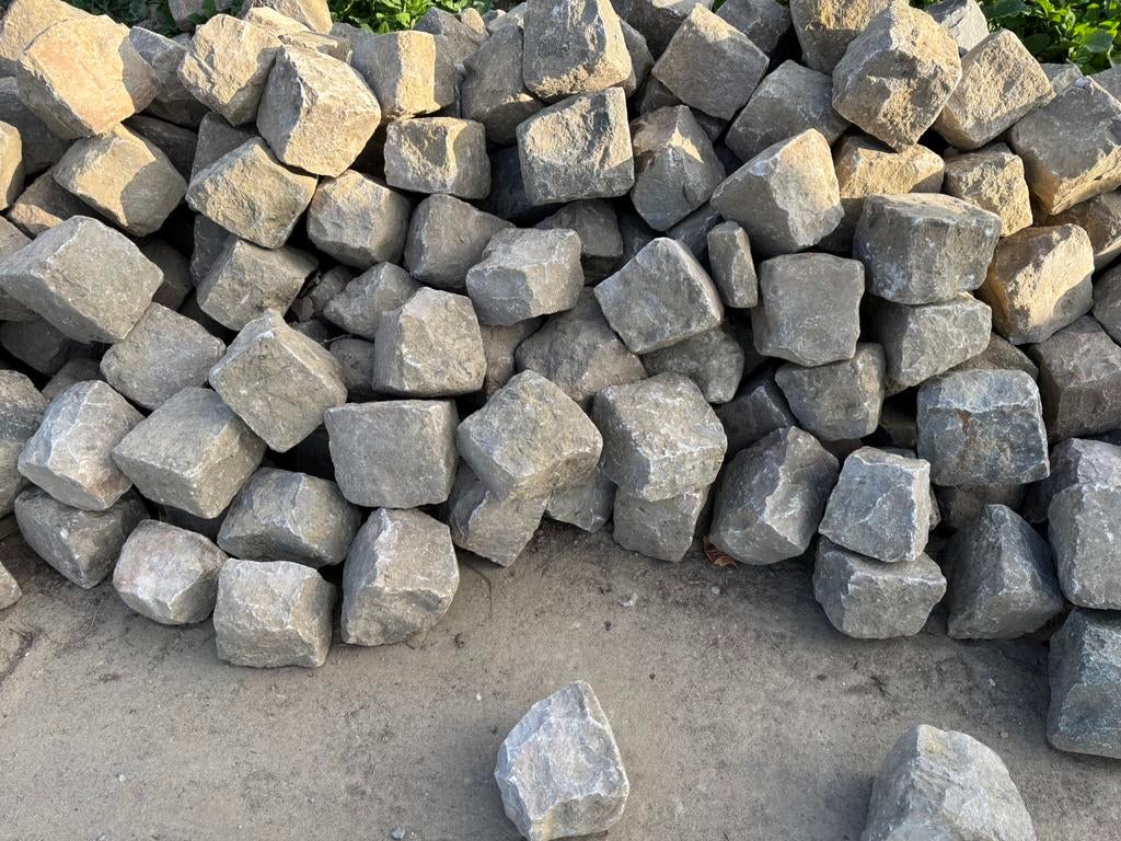 Kasseien 1 container 50/60 m2, Tuin en Terras, Ophalen, Zo goed als nieuw