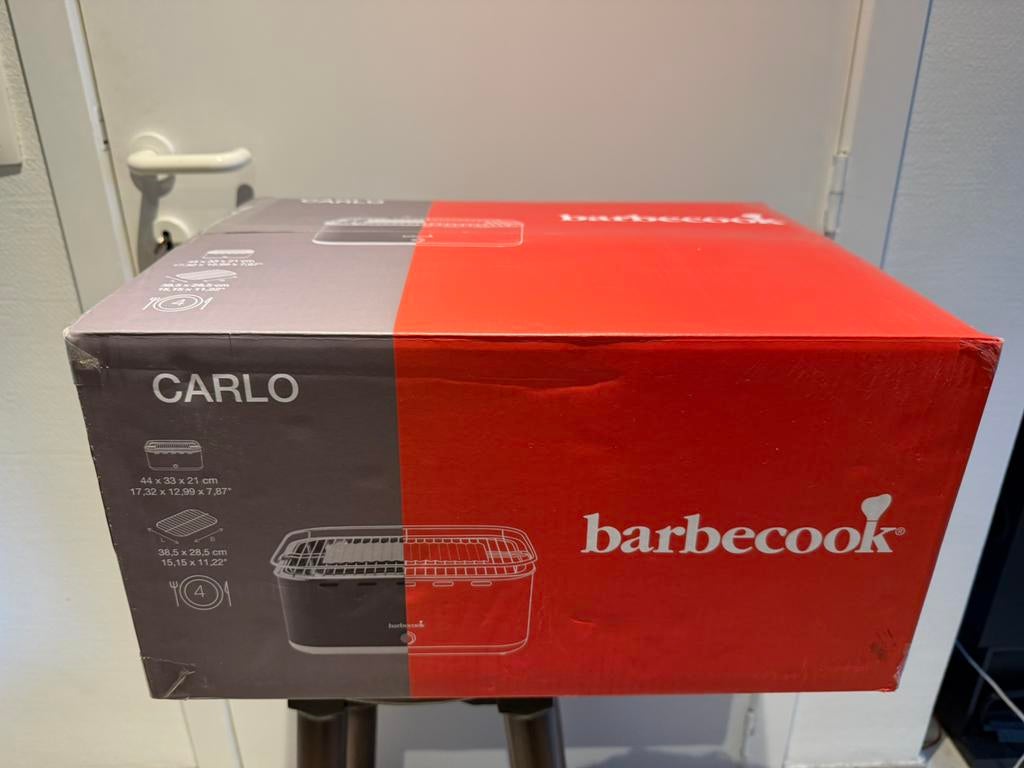 Barbecook Carlo Tafelbarbecue – Nieuw, Portable & Compact, Tuin en Terras, Houtskoolbarbecues, Zo goed als nieuw, Ophalen