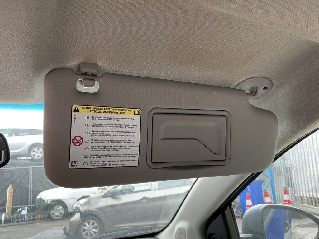 ZONNEKLEP Chevrolet USA Aveo (300) (|95369117|), Auto-onderdelen, Gebruikt, Chevrolet, General Motors Germany GmbH, Chevrolet.europe@gm.com