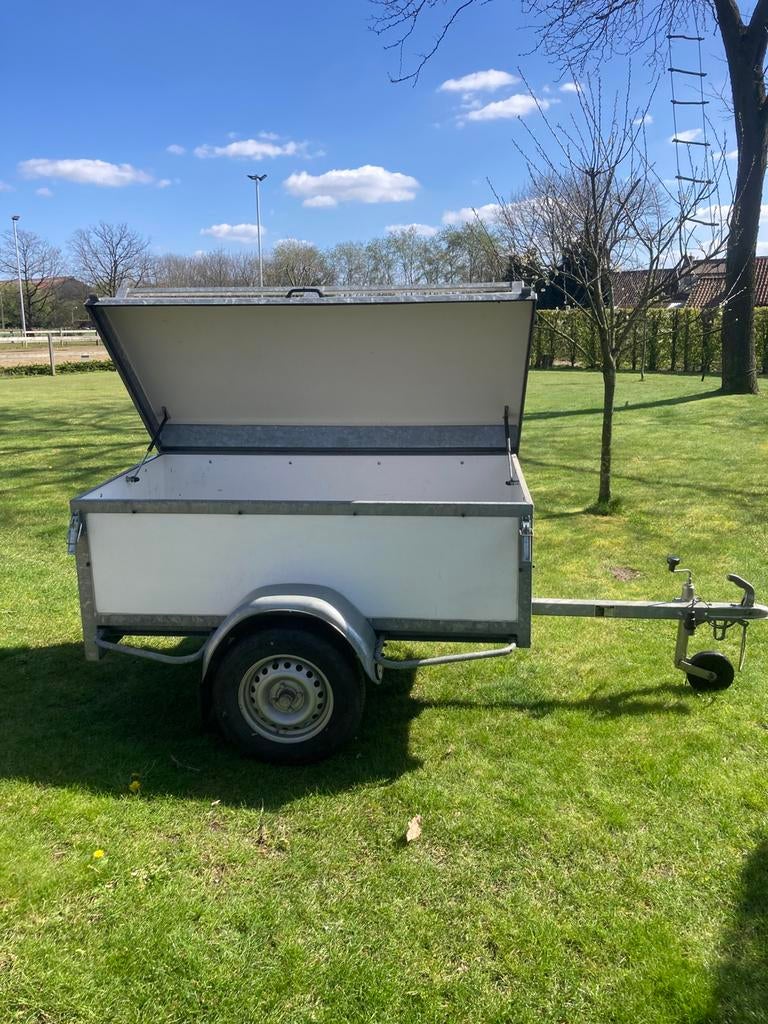 Bagagewagen te huur, Ophalen, Zo goed als nieuw