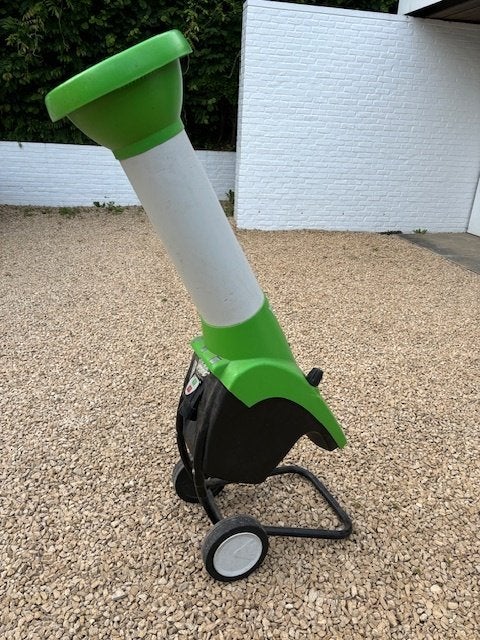 Broyeur (branches et feuilles) STIHL, Enlèvement, Utilisé, Électrique, Stihl