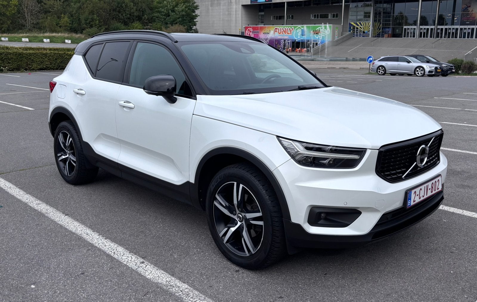 Volvo XC40 D3 2.0 Diesel Automaat – 150 pk –, Auto's, 1995 cc, Alcantara, Zwart, 5 deurs