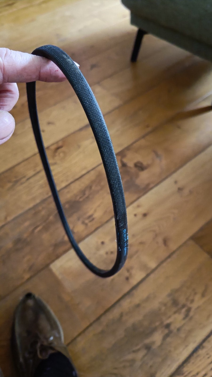 Nieuwe V riem, Ophalen