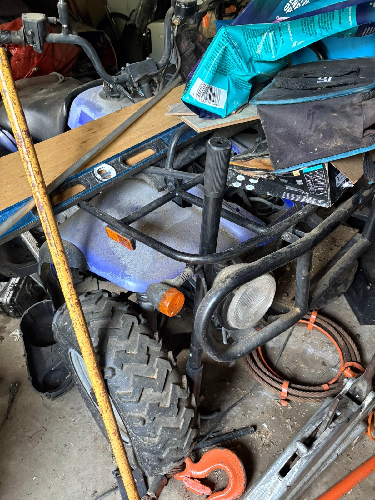 Quad, Enlèvement