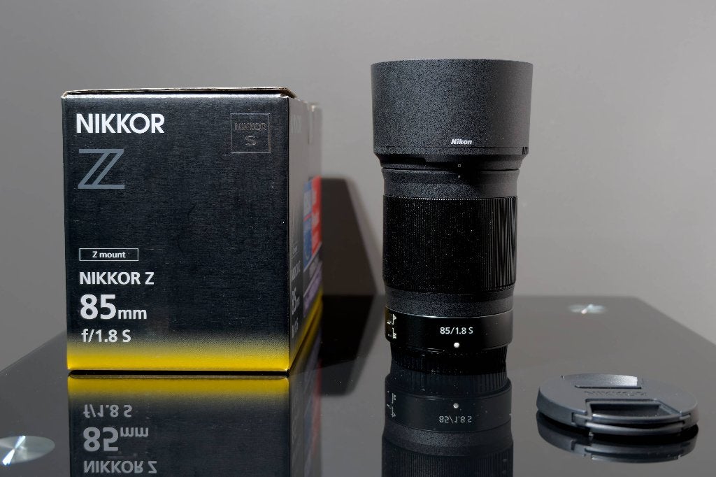 Objectif Nikkor Z 85mm f/1.8 S, Monture Nikon Z, Enlèvement ou Envoi, Lentille standard, Comme neuf