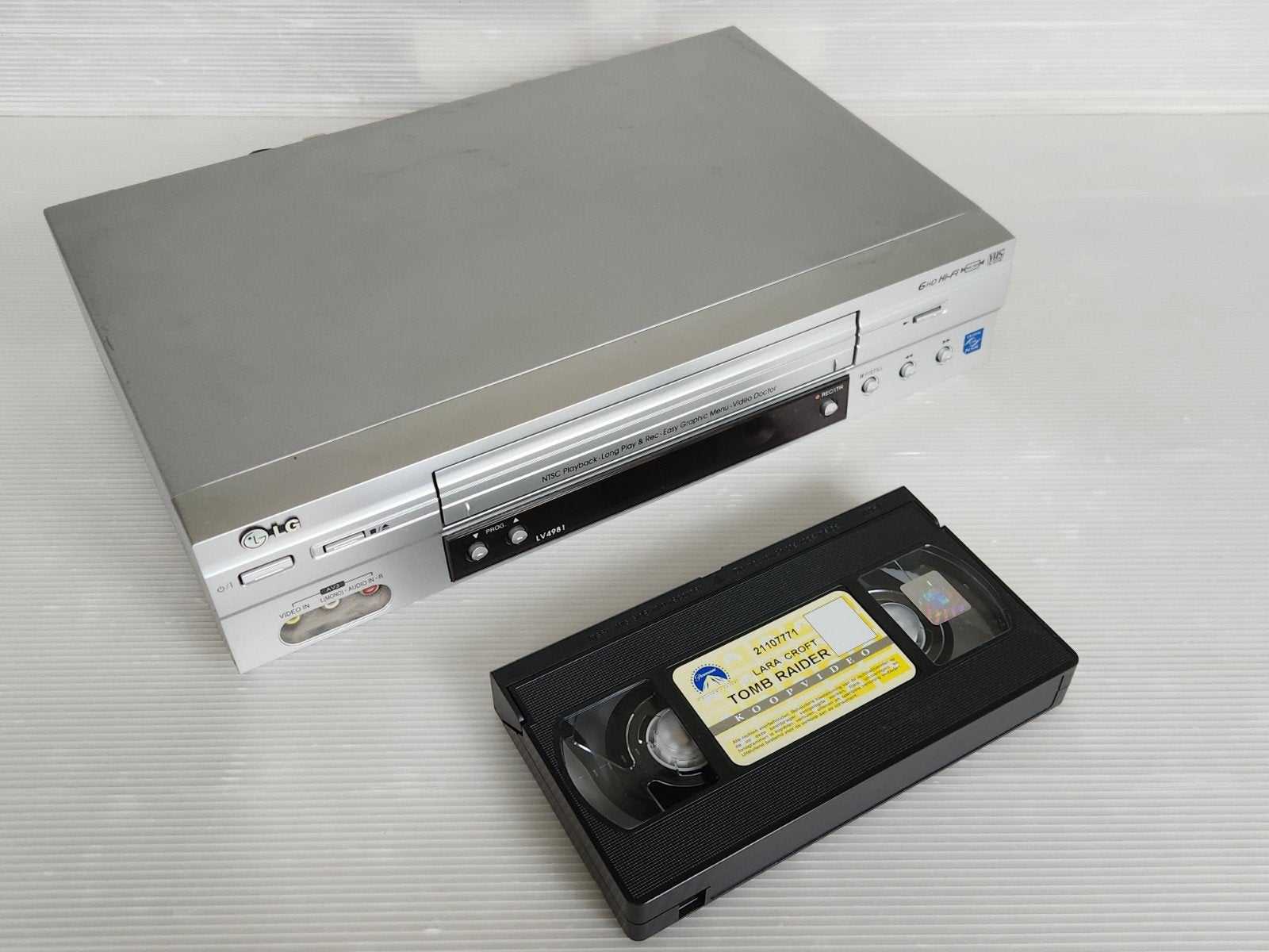 PAL videorecorder met NTSC functie, Audio, Tv en Foto, Videospelers, Zo goed als nieuw, VHS-speler of -recorder, Ophalen