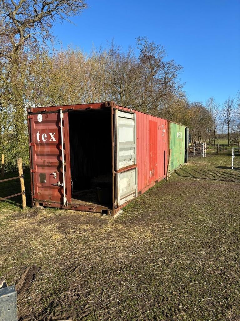 2x 20 ft container -  aangepast als paardenstal, Mise à l'étable, 4 chevaux ou poneys ou plus