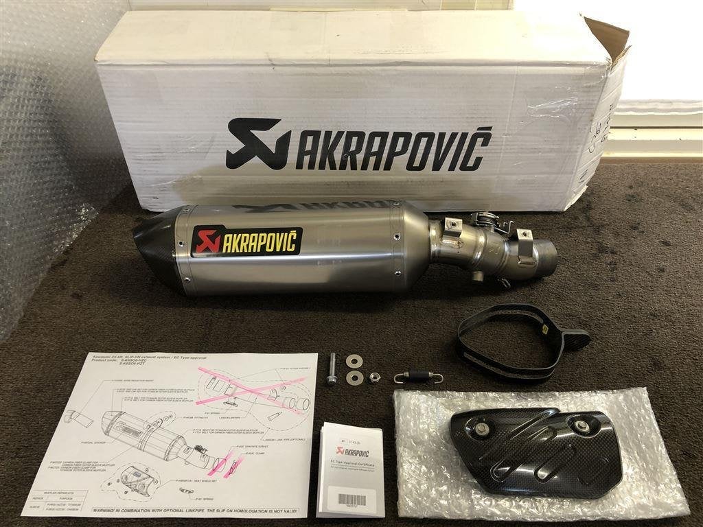 Akrapovic Hexagonal uitlaat demper Kawasaki ZX-6R ZX6R 09-18, Motoren, Verzenden, Gebruikt