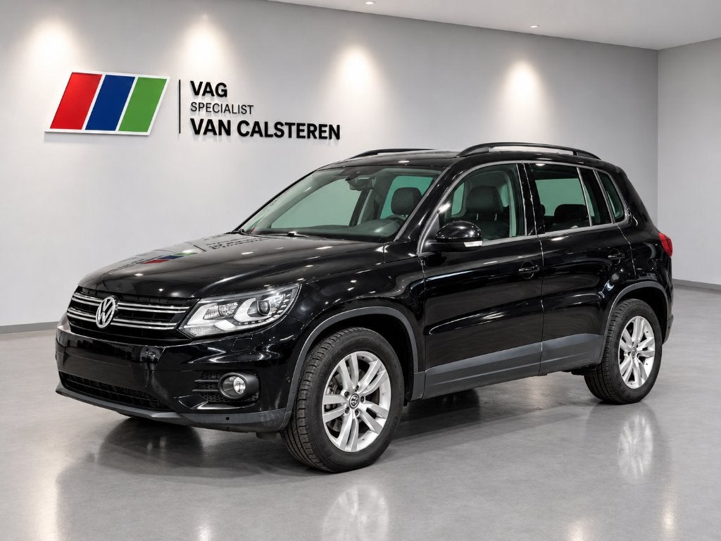 VW Tiguan 4motion 1400 benzine 6 versn, Euro 5, Zwart, 4 cilinders, Zwart