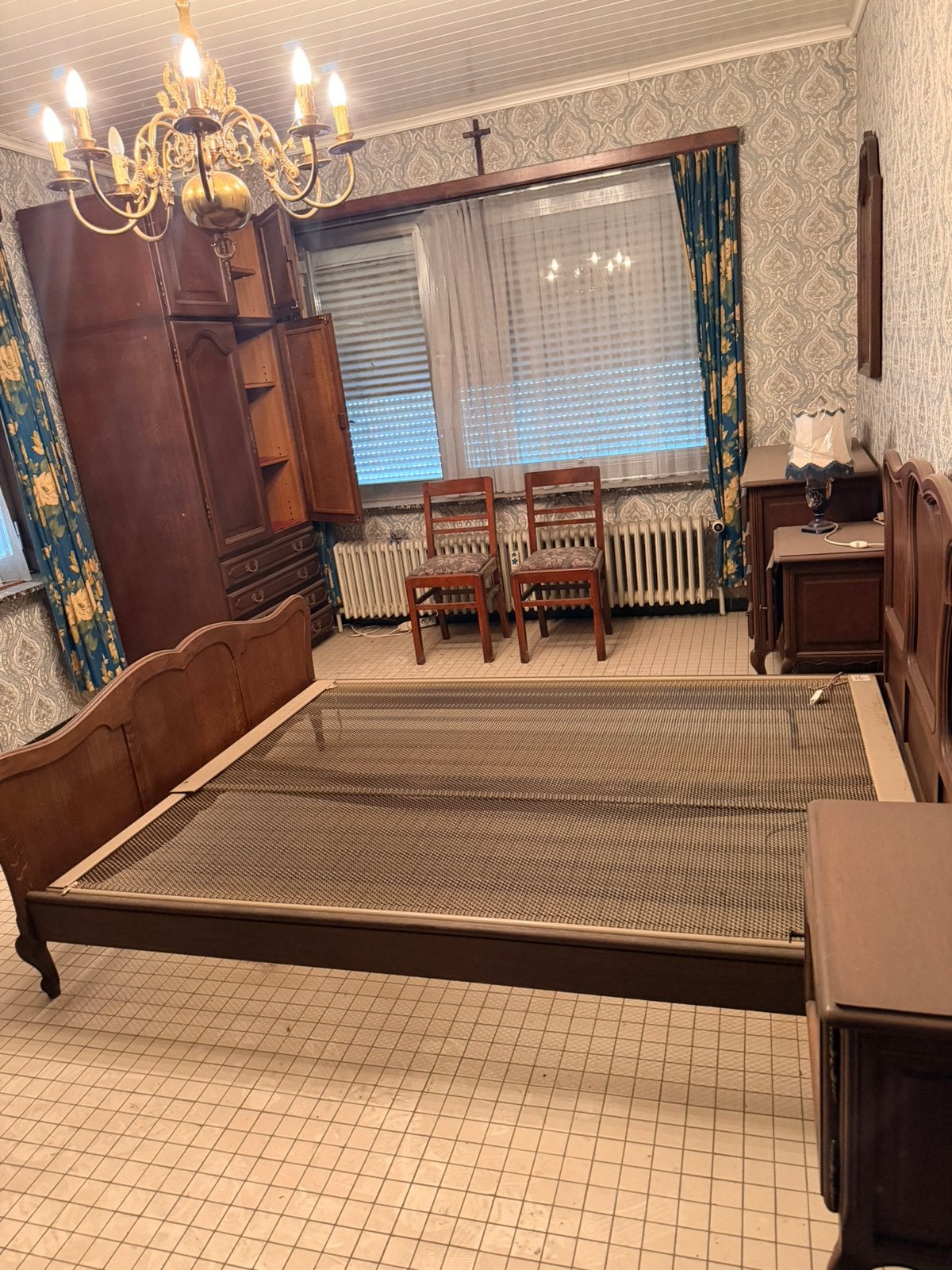 Bed en kast, Antiek en Kunst, Antiek | Meubels | Bedden, Ophalen