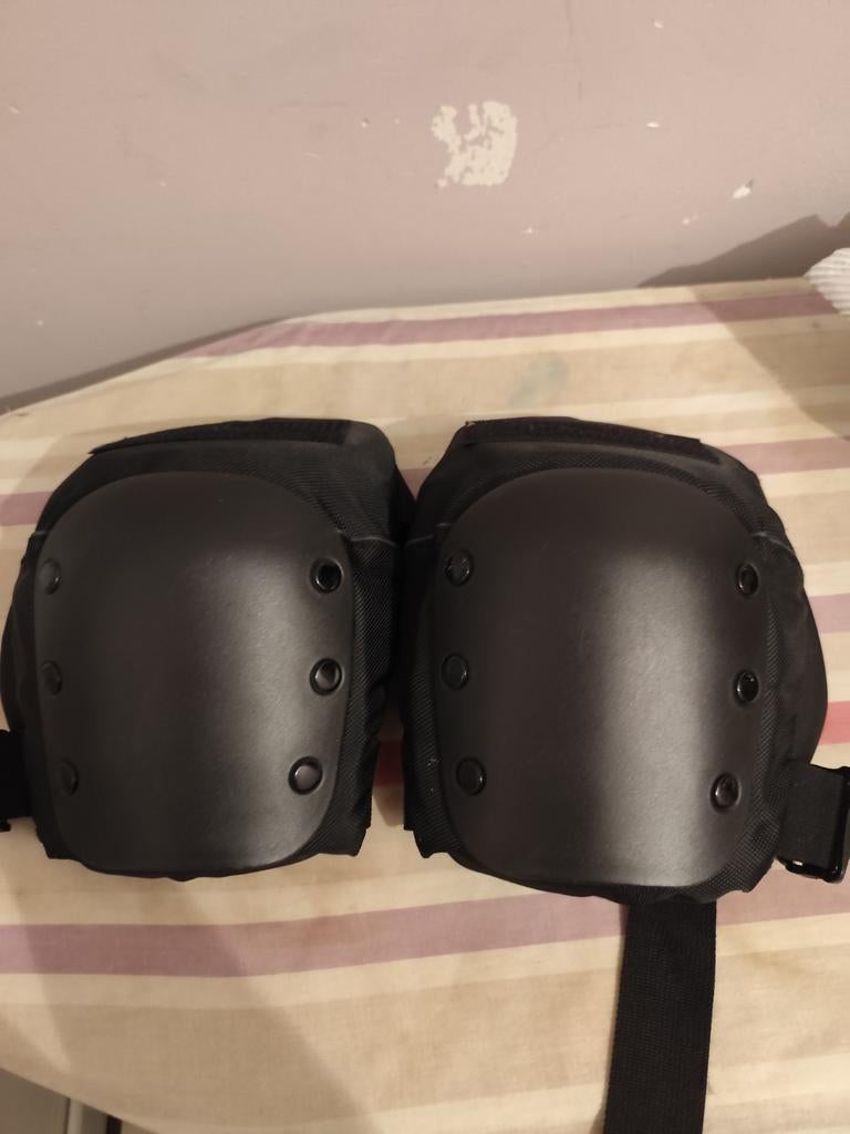 Kniebeschermers rolschaatsen, Sport en Fitness, Skeelers, Ophalen