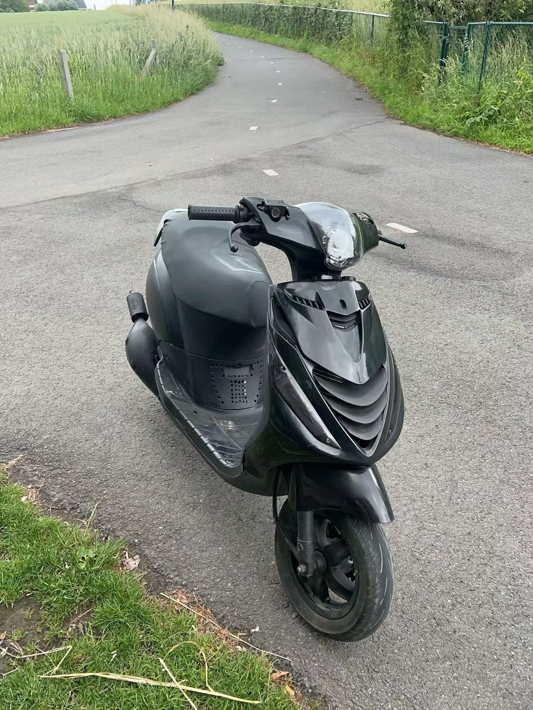 piaggio zip, Fietsen en Brommers, Ophalen, Zo goed als nieuw, Zip