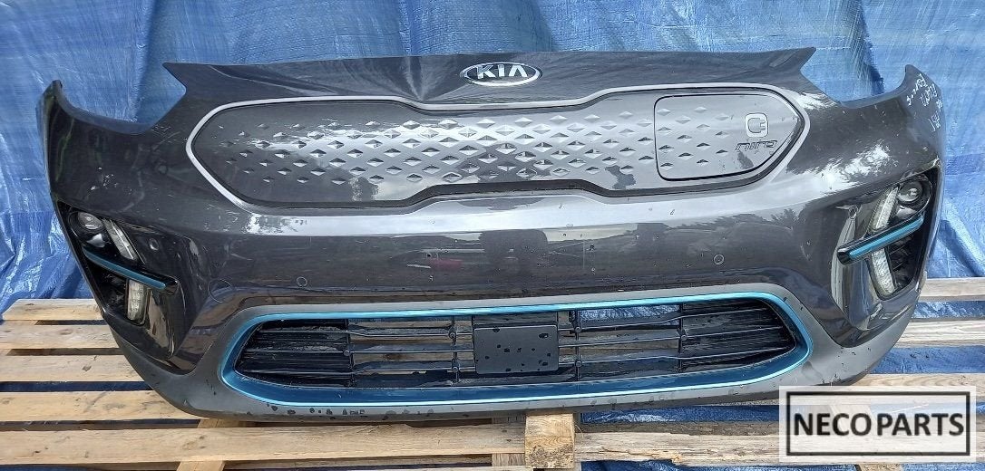 KIA NIRO ELEKTRISCH BUMPER VOORBUMPER ALLES LEVERBAAR !!!, -, -, Ophalen of Verzenden, Bumper