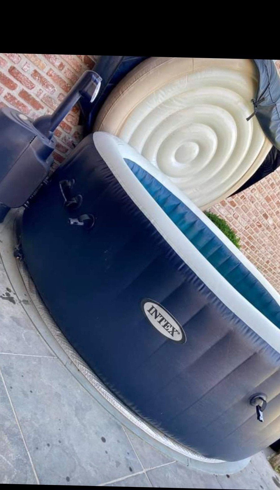 Jacuzzi INTEX ,4 personen met intex ondertegels, Tuin en Terras, Ophalen