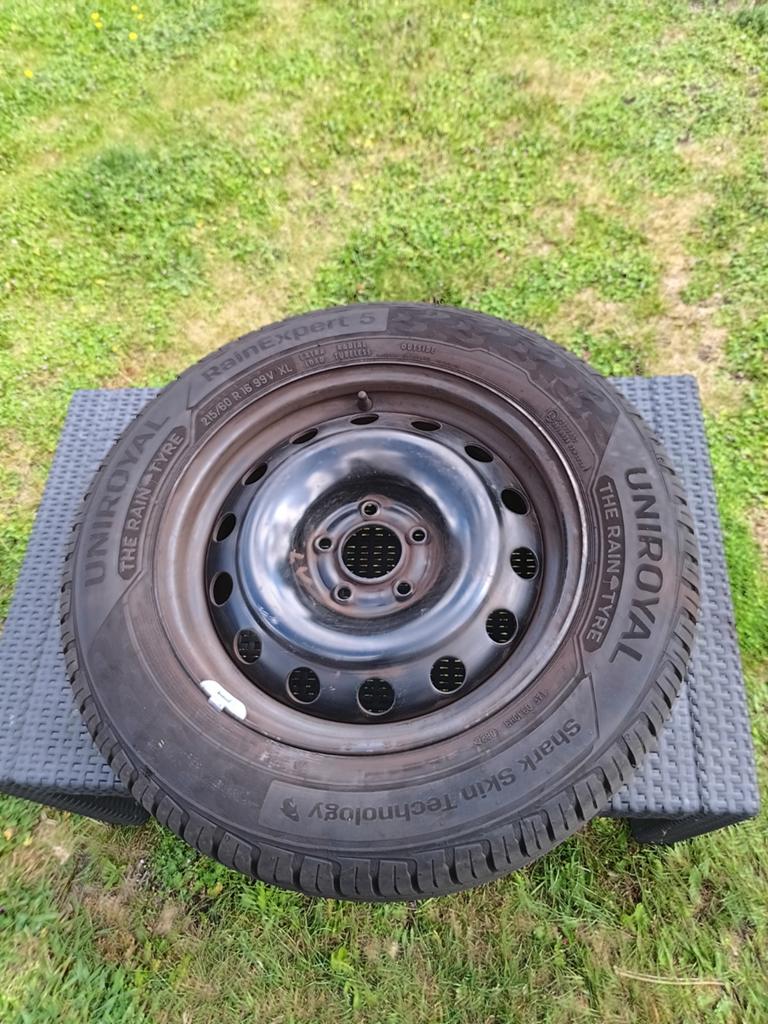 4 UNIROYAL autobanden + velgen (zo goed als nieuw), Auto-onderdelen, Banden en Velgen, Ophalen, 16 inch, Banden en Velgen, Personenwagen