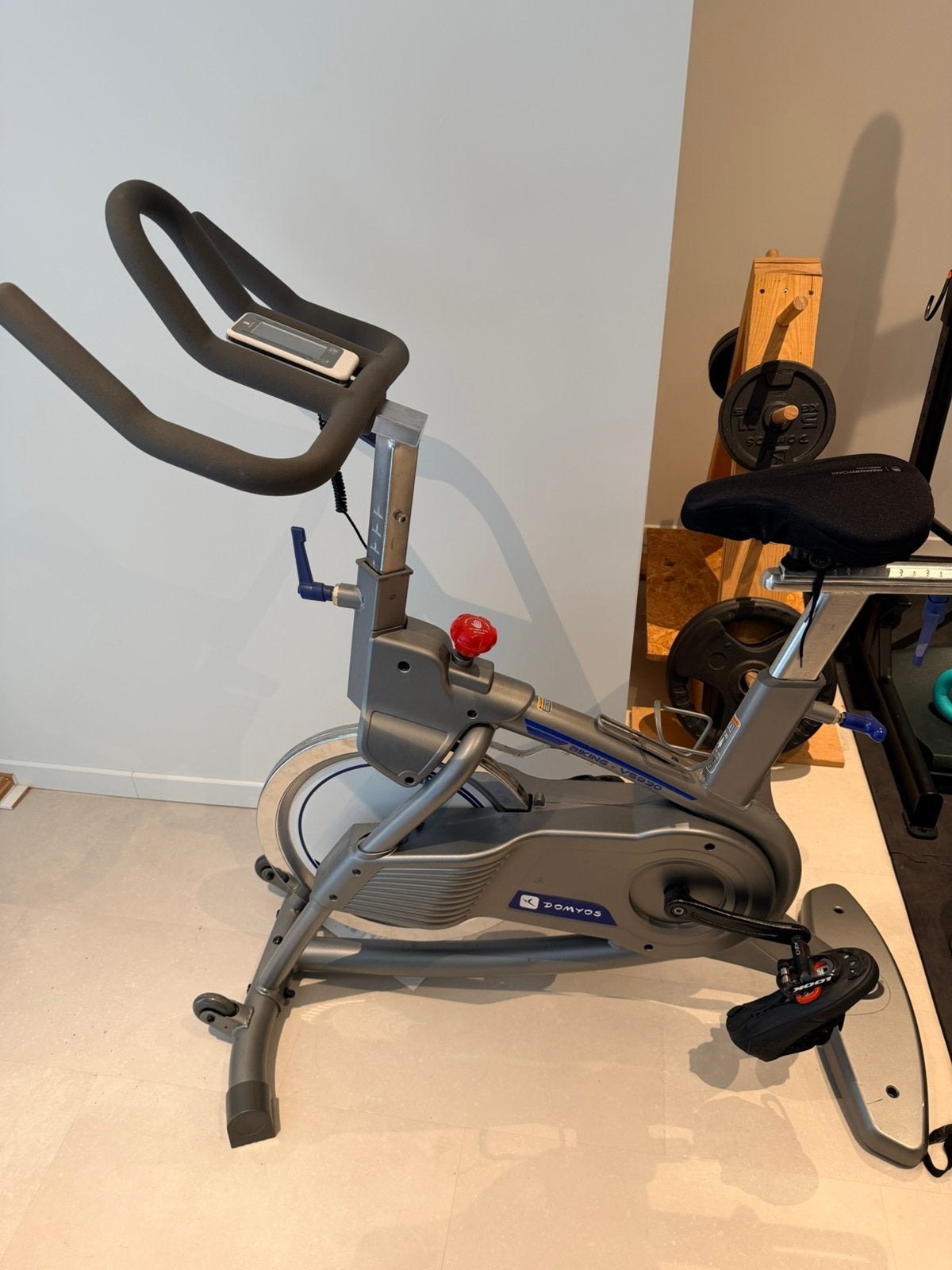 Domyos Biking VS930 spinning, Sport en Fitness, Fitnessapparatuur, Ophalen, Zo goed als nieuw, Spinningfiets