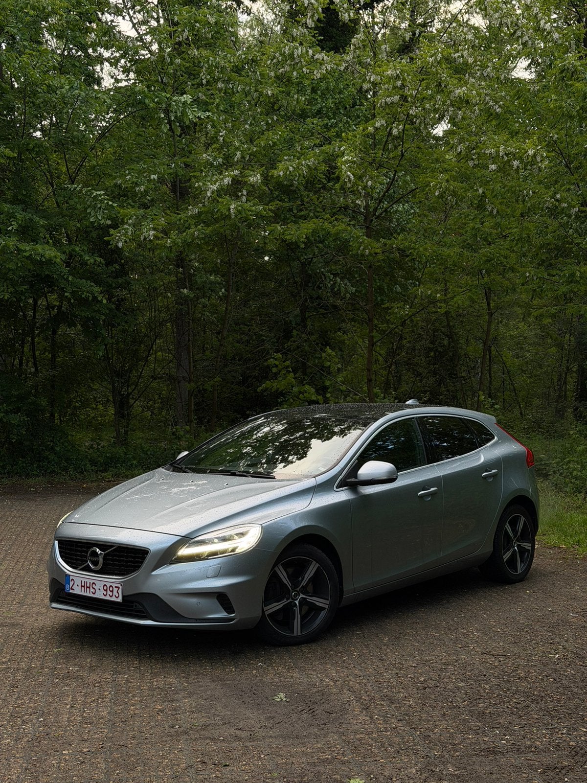 Volvo V40 D2 R-Design Full Option, Auto's, Leder, Particulier, Te koop, Voorwielaandrijving