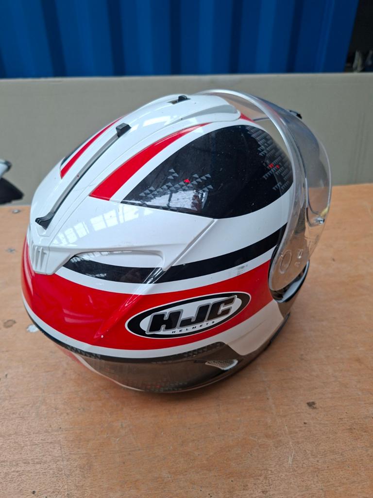 Helm maat small goede staat, Ophalen