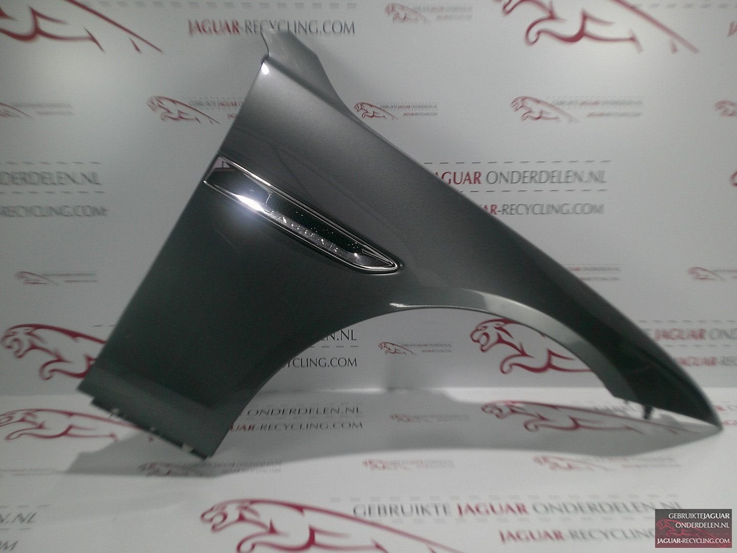Spatbord rechts grijs Jaguar XF X260 XR858570, Gebruikt, -, Rechts, Ophalen of Verzenden