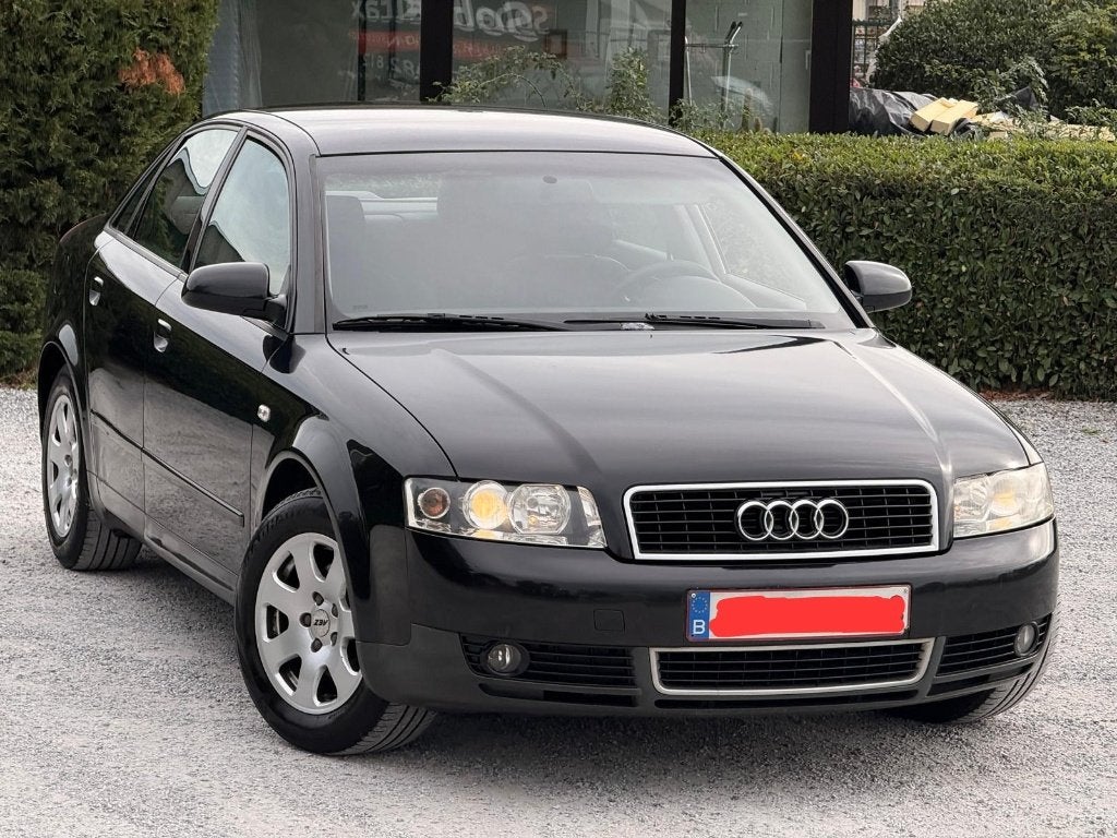 AUDI A4 1.9 TDI 115CH APPROUVÉE POUR LA VENTE 1ER PROPRI TOP, Auto's, Voorwielaandrijving, Zwart, A4, Zwart