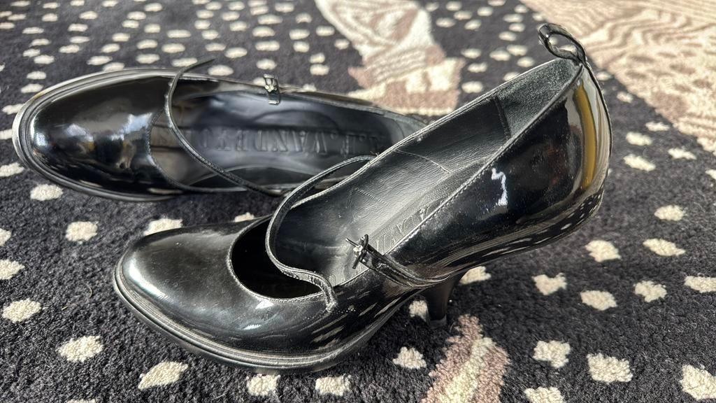 A.F. Vandevorst pump -m. 38,5 - zwart lak - nieuwstaat, Kleding | Dames, Ophalen, Zo goed als nieuw, Zwart, Pumps