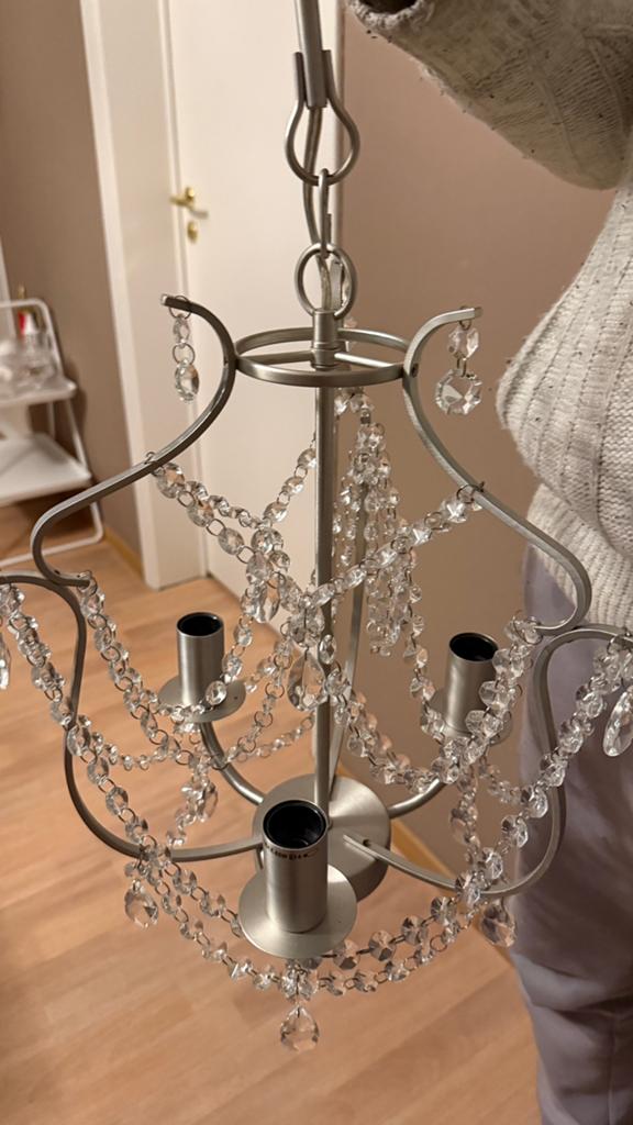 2 kroonluchters van Ikea, Ophalen, Zo goed als nieuw