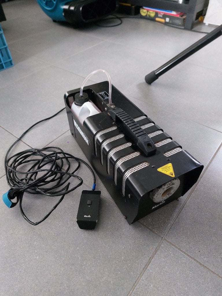 Rookmachine Martin Magnum 850        µ0d, Muziek en Instrumenten, Licht en Laser, Ophalen, Rookmachine
