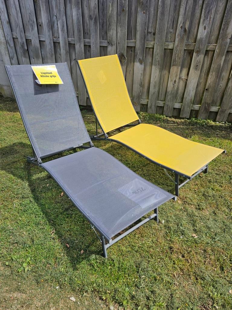 2 nieuwe ligbedden in Houthalen Zo mij nemen voor 100 euro, Tuin en Terras, Ophalen
