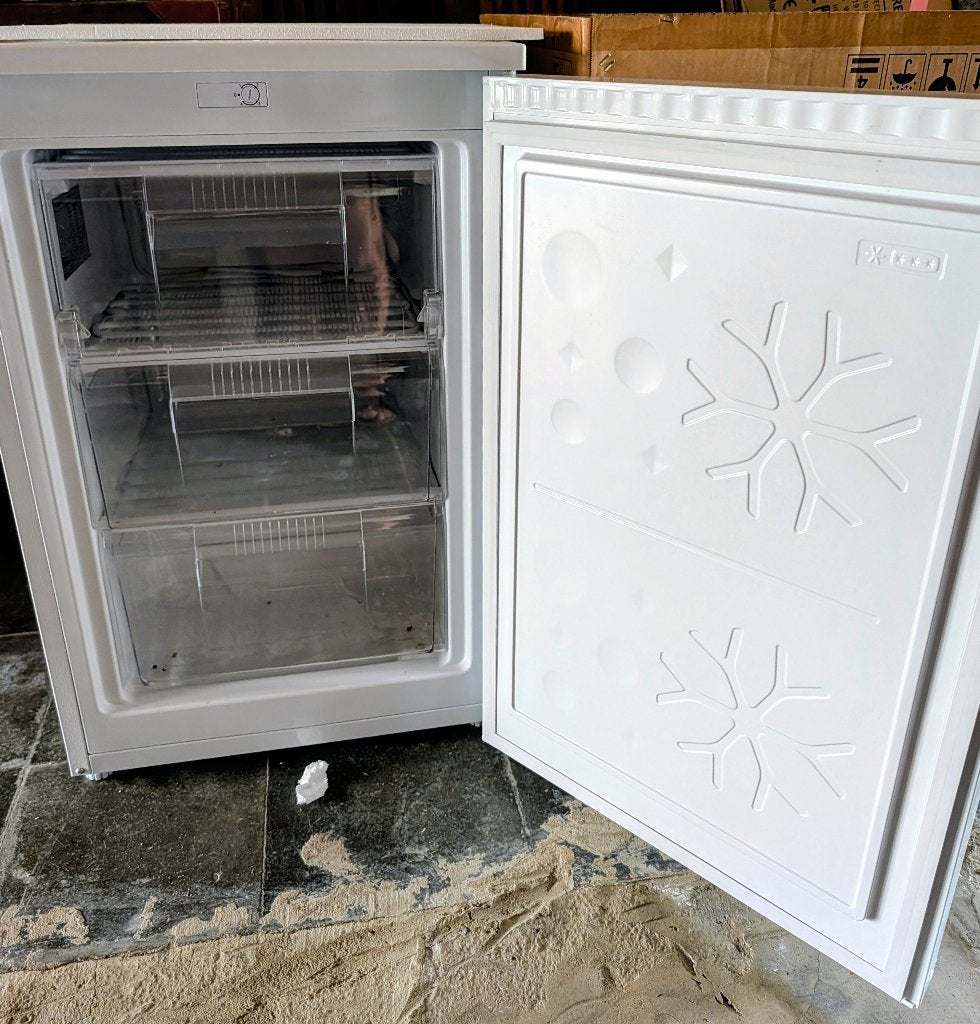 Tecnolux 85L tafelvriezer (nieuw!), Minder dan 85 cm, Tussenbouw, Nieuw, Minder dan 60 cm