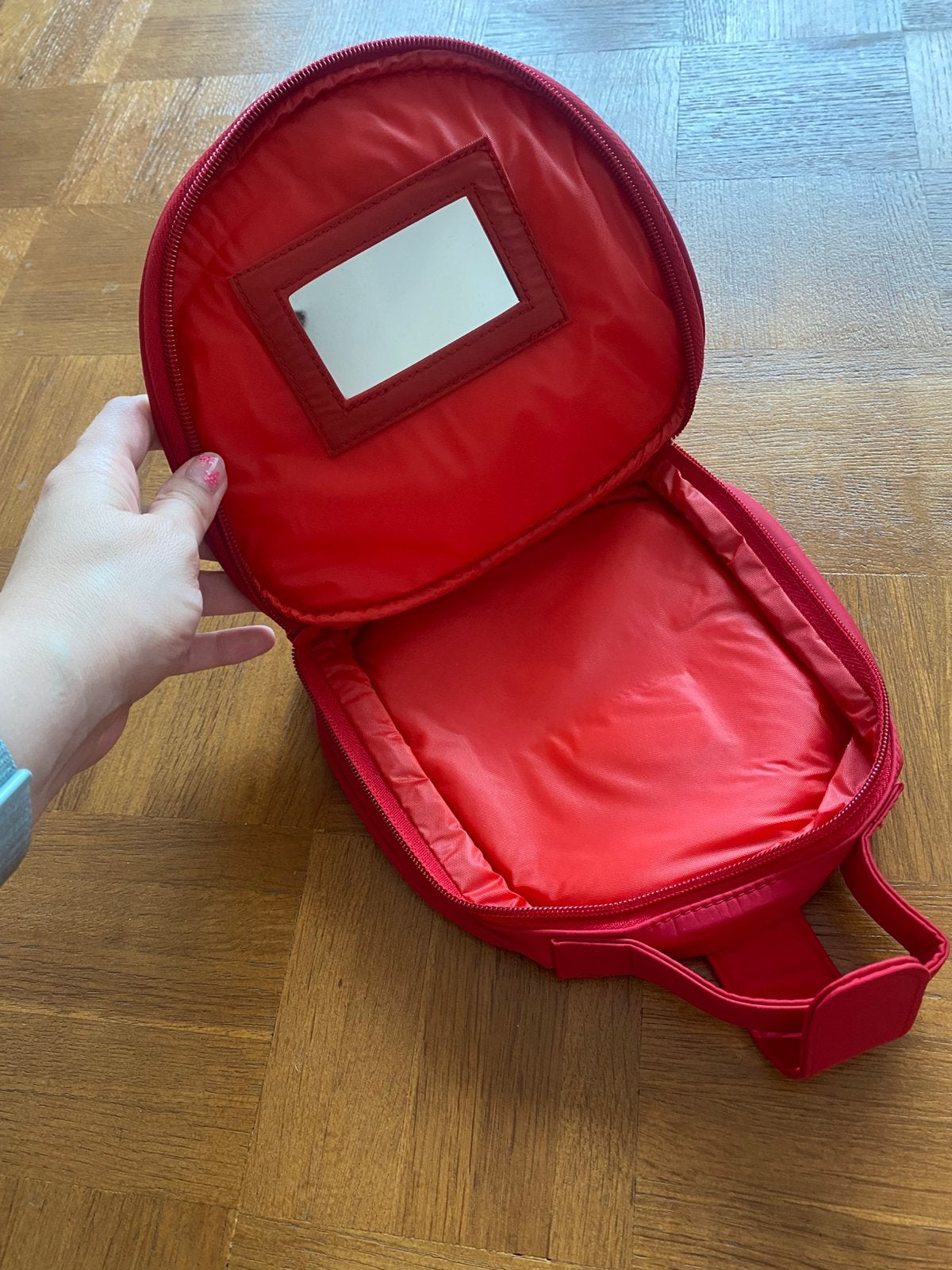 Trousse à maquillage rouge, Bijoux, Sacs & Beauté, Trousses de toilette, Enlèvement ou Envoi, Comme neuf, Rouge, Homme ou Femme
