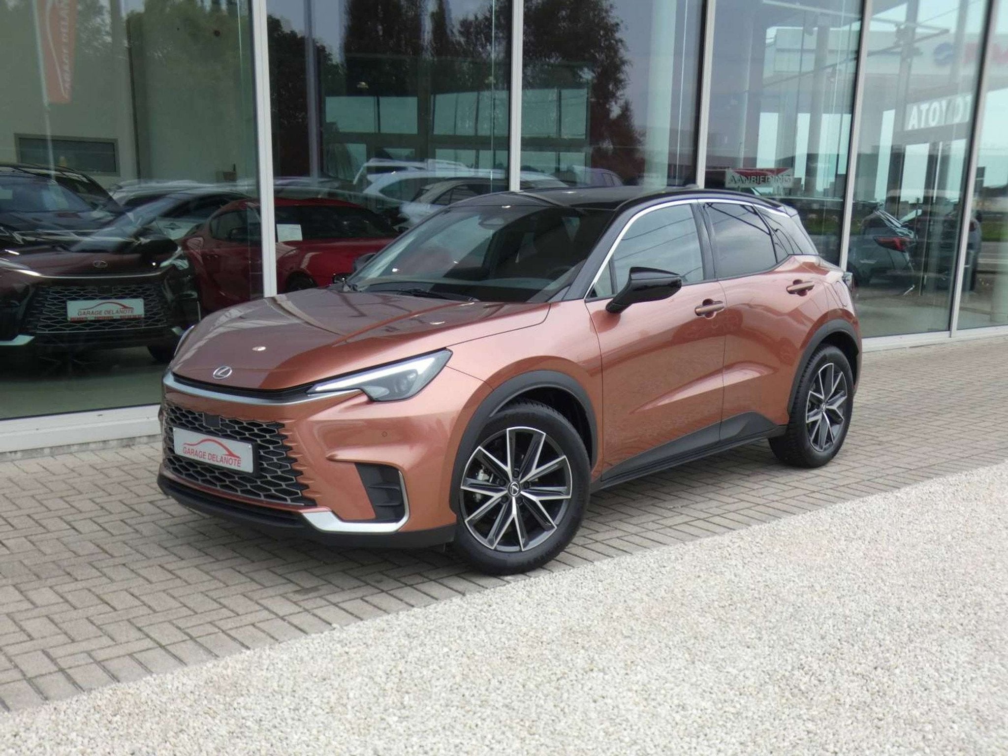 Lexus LBX Hybrid COOL +LEDER/ALCANTARA +Elektrische zetel +S, Autos, 100 kW, Achat, Entreprise, LBX
