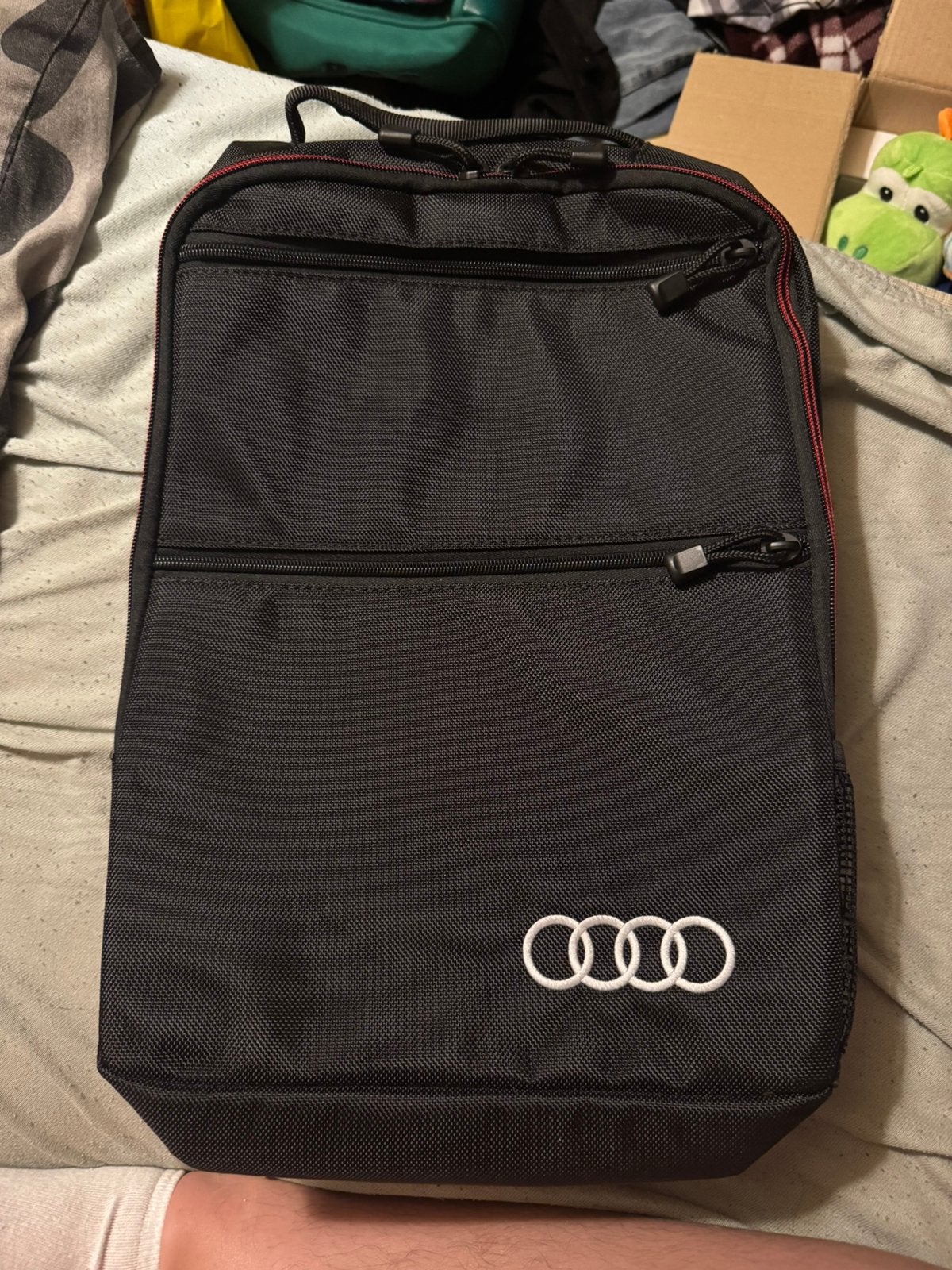 Sac Audi, Handtassen en Accessoires, Tassen | Rugtassen, Overige merken, 25 tot 40 cm, Nieuw, Ophalen of Verzenden