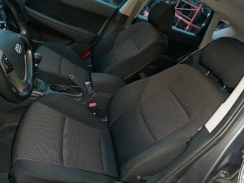 STOEL RECHTS VOOR Hyundai i30 (FD) (01-2007/11-2011), Gebruikt, Hyundai