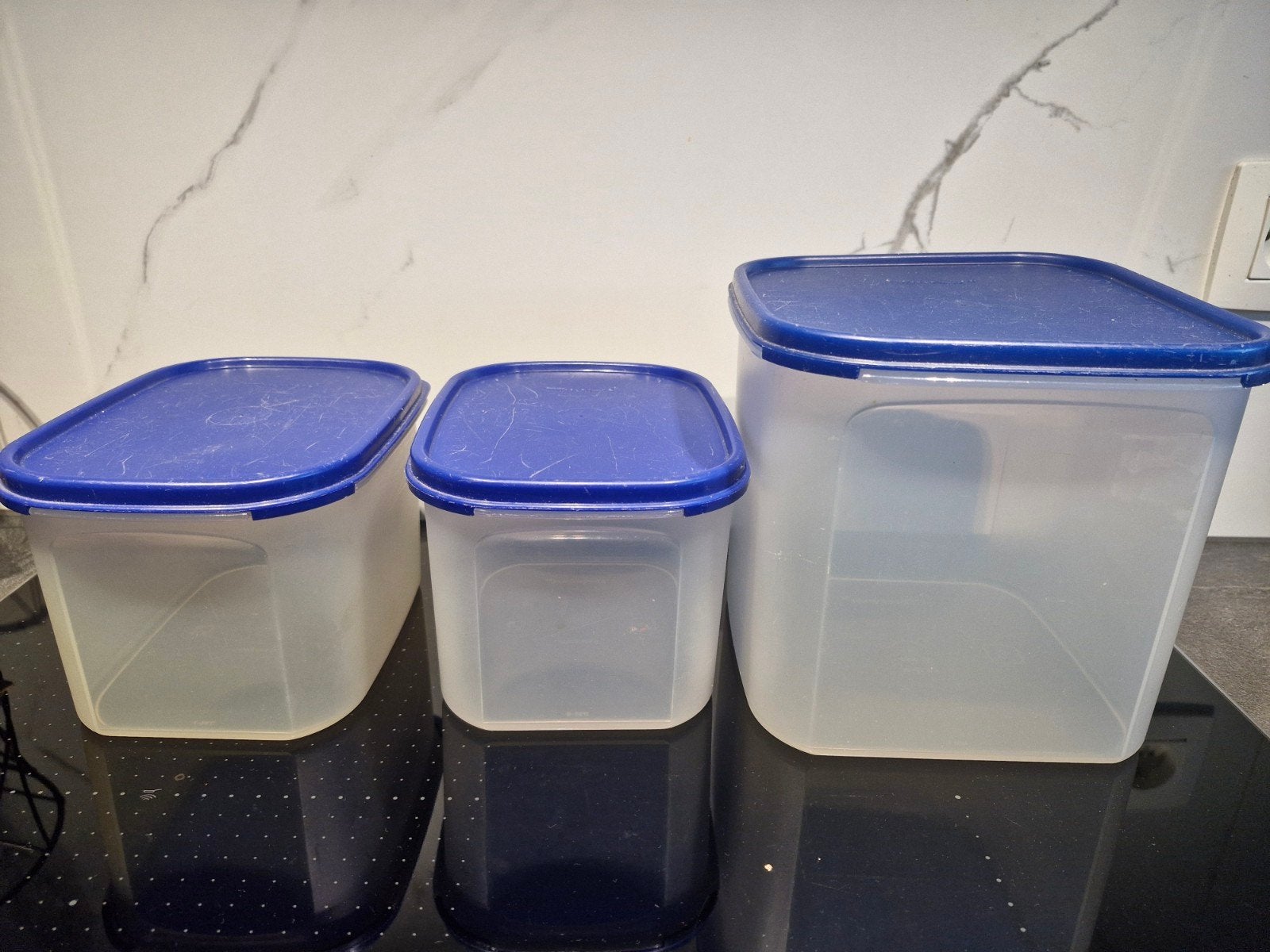 Tupperware, Enlèvement