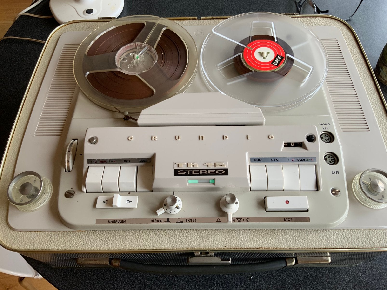 Grundig TK46, TV, Hi-fi & Vidéo, Enlèvement, Magnétophone, Avec protection anti-poussière
