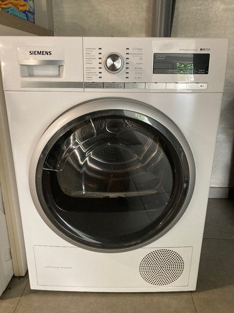 Condensatiedroogkast, Elektronische apparatuur, Ophalen, 6 tot 8 kg, Zo goed als nieuw, Voorlader