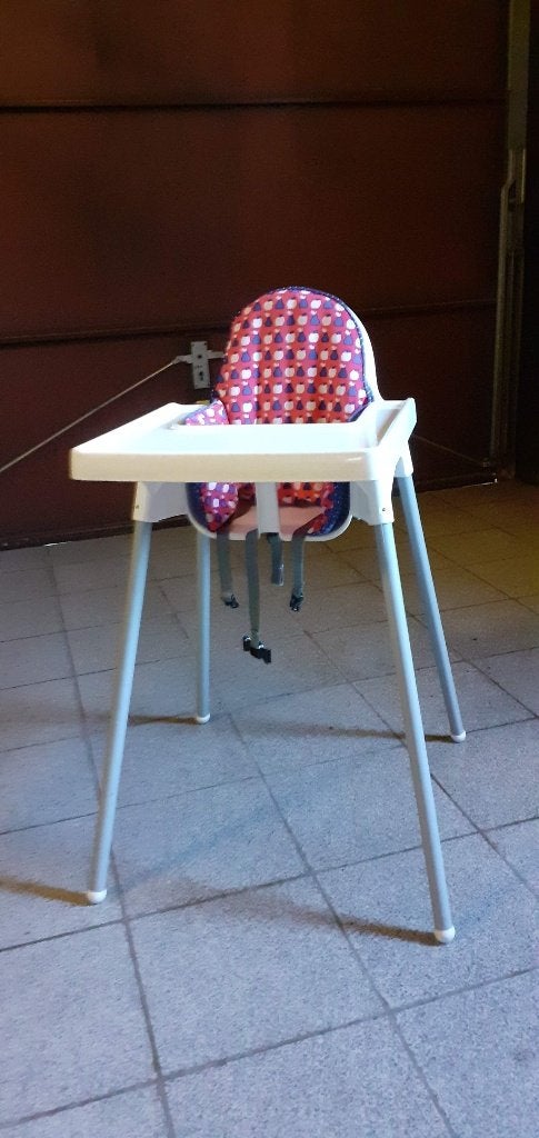 Kinderstoel met eetblad, Kinderen en Baby's, Ophalen, Nieuw, Overige typen, Gordel(s)