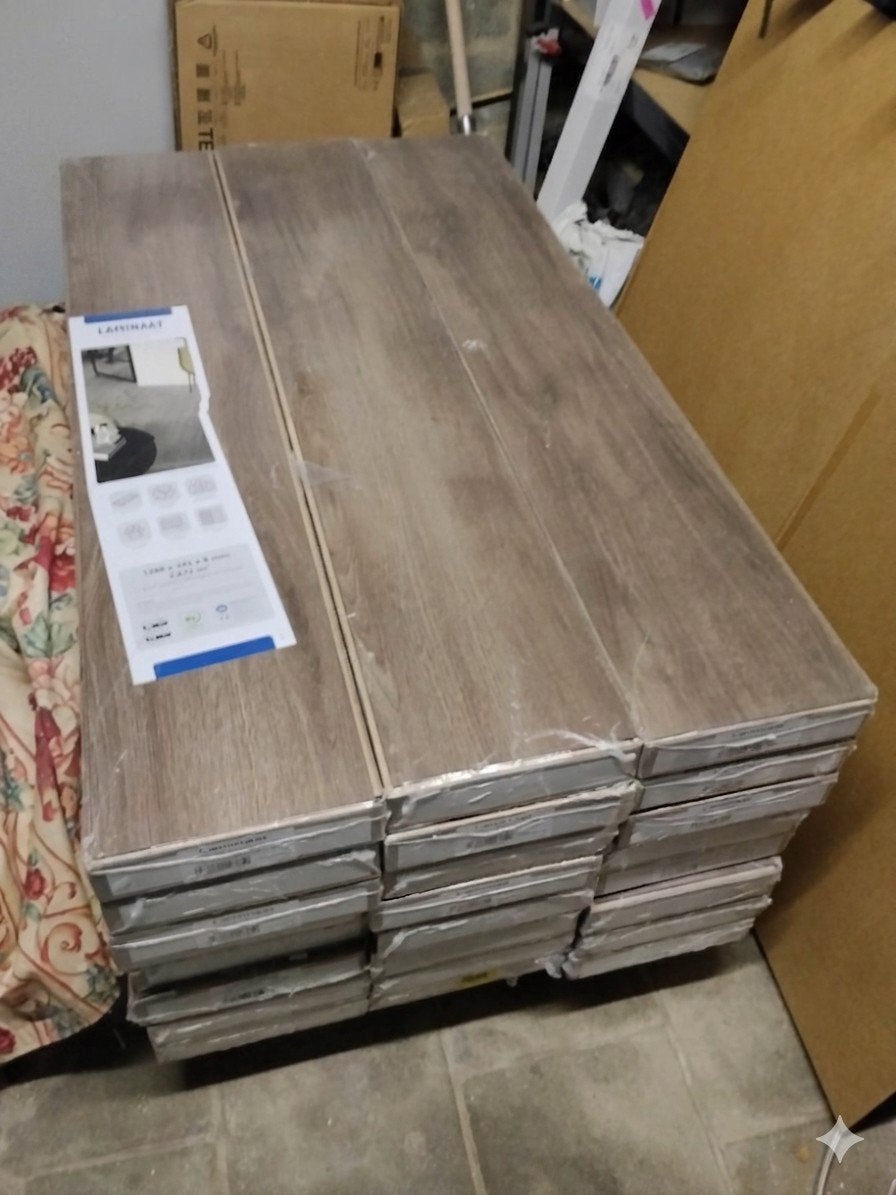+/-64 m2 Stratifié ultra large Maris 4V chêne brun foncé, Bricolage & Construction, Enlèvement