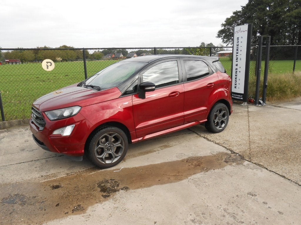 Ford EcoSport ST Line 45 000 km EN ÉTAT NEUF OPTION COMPLÈTE, Autos, Rouge, Achat, 998 cm³, Euro 6