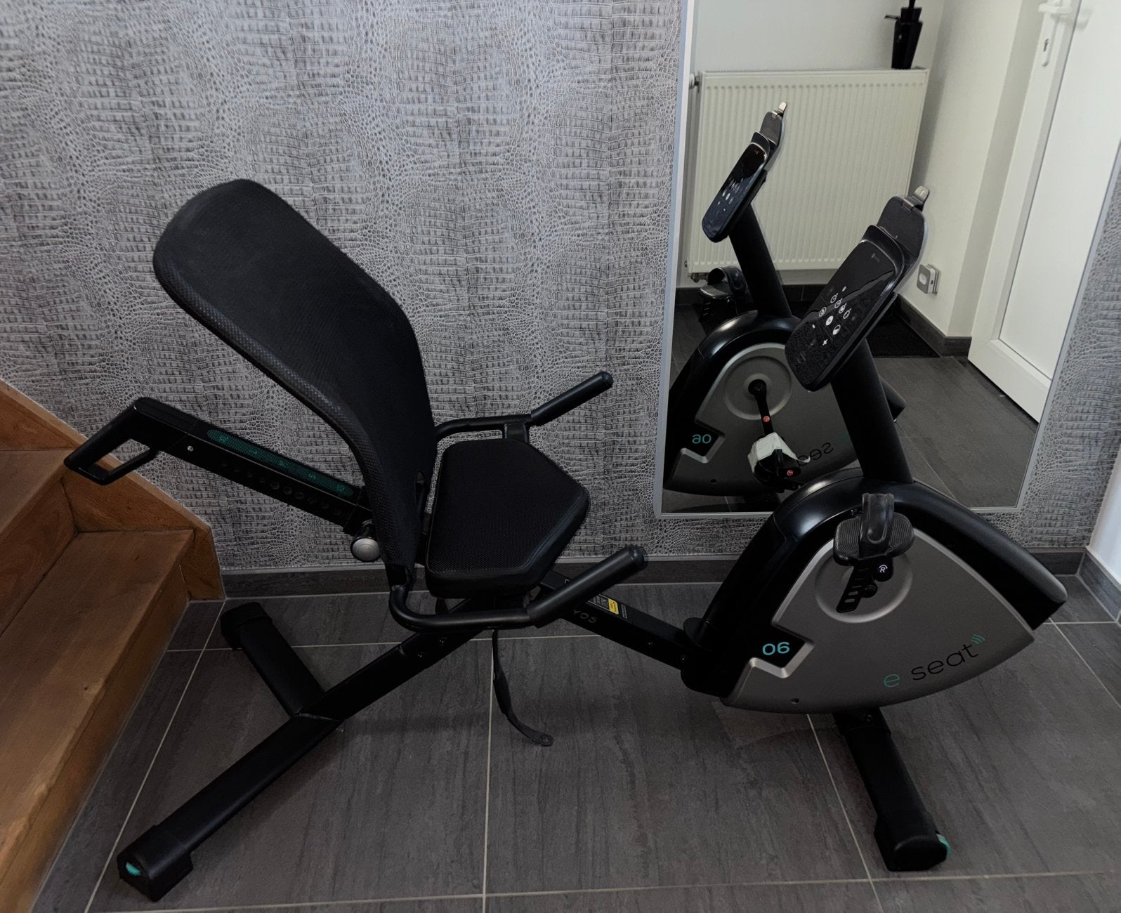 Vélo d’appartement semi allongé Domyos Seat Connecté, Jambes, Enlèvement, Utilisé, Vélo d'appartement