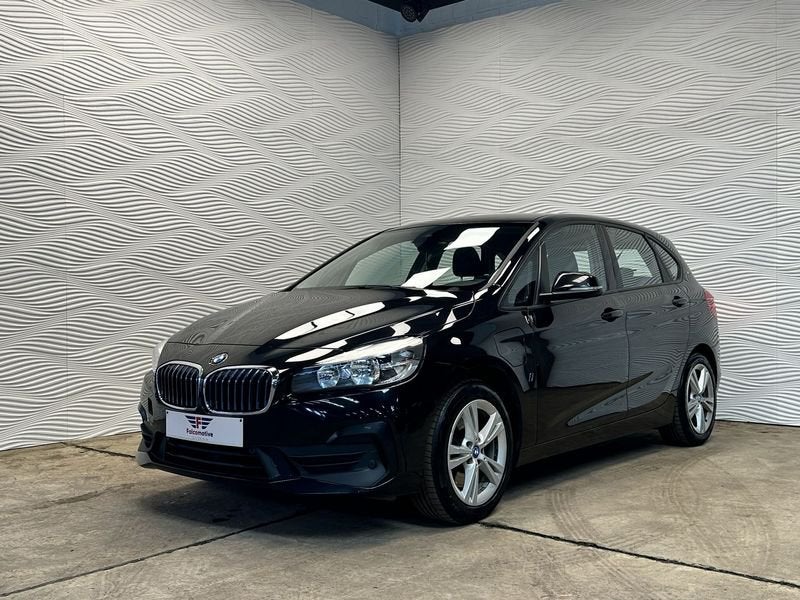 BMW Série 2 225xe*PHEV*AWD*NAVI*PDC*HANDEL*LAGE BIV!*, Auto's, BMW, Automaat, Stof, Gebruikt, 2 Reeks